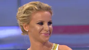 Si cele mai frumoase femei din showbiz sufera din dragoste si sunt inselate. Pe Marina Dina au ranit-o toti barbatii din viata ei