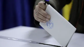 Rezultate Exit-Poll alegeri prezidențiale, turul doi. Prezența la vot la ora 18:00, potrivit institutelor de sondare